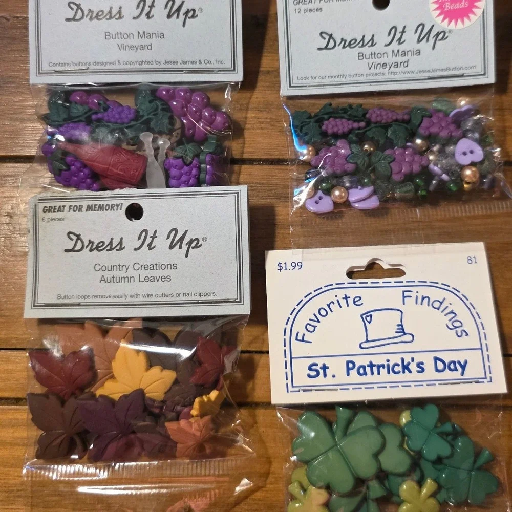 Dress It Up Novelty Buttons Lot Multicolor Mixed Themes 10 Packs